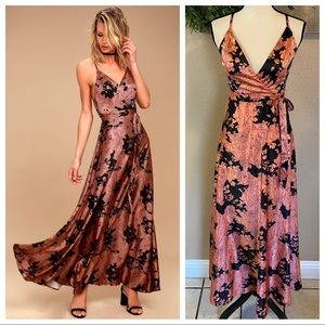 NWOT Lulus Tea Gardens Rusty Rose Floral Print Satin Maxi Dress
